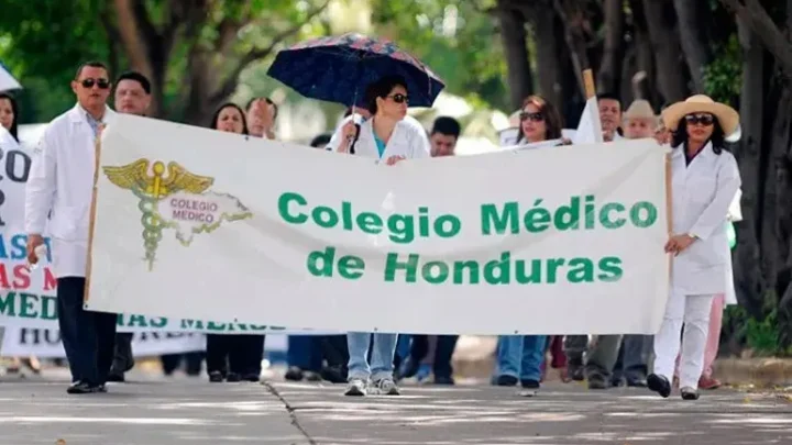 Médicos del IHSS retomarán la atención normal en todo el país el lunes