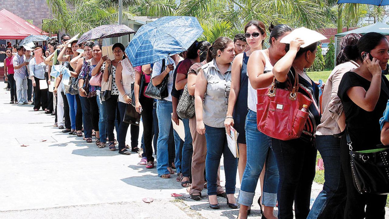 Feria de empleo del Infop en el Centro Regional de Catacamas, Olancho.