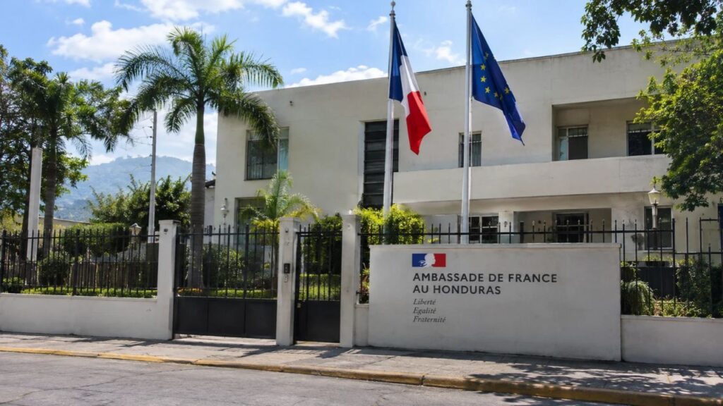 Embajada de Francia en Honduras anuncia tres vacantes laborales para 2026